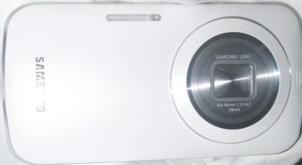 Samsung-Galaxy-S5-Zoom-evidence-mounts