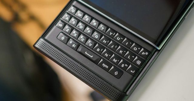 BlackBerry выпустить два Android смартфона среднего класса в 2016 году