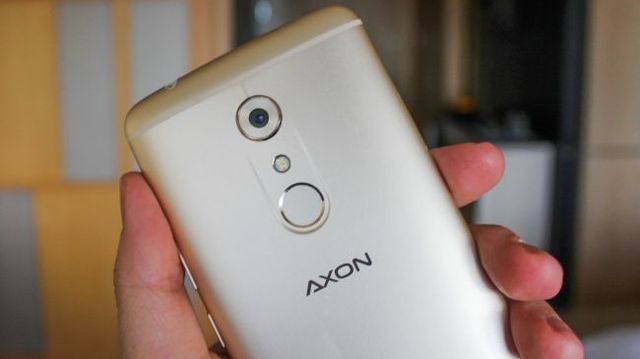 Обзор ZTE Axon 7: главный конкурент Galaxy S7 и iPhone 7?